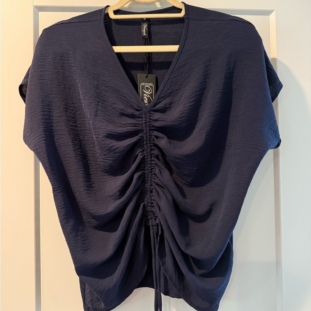 Black Ruched V-Neck Top - Picture 3 of 3